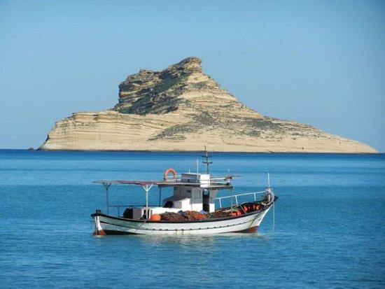Villa Mabrouka Ra's al Jabal Exteriör bild